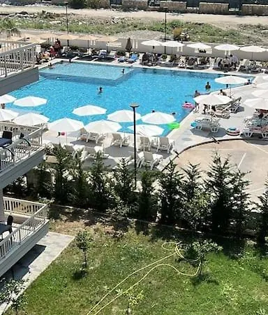Dream In Tirana Apartment *